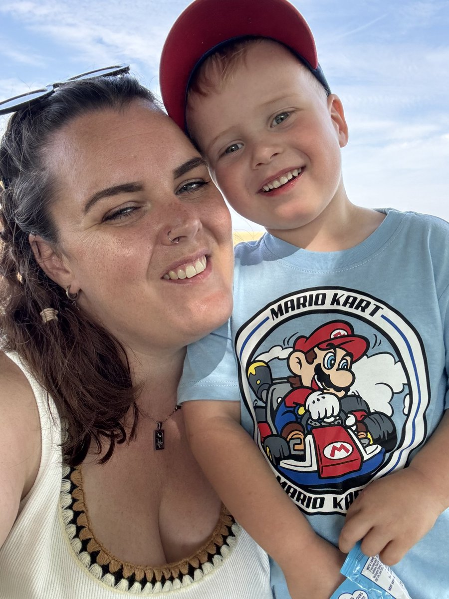 Back home from our lovely week in Norfolk x