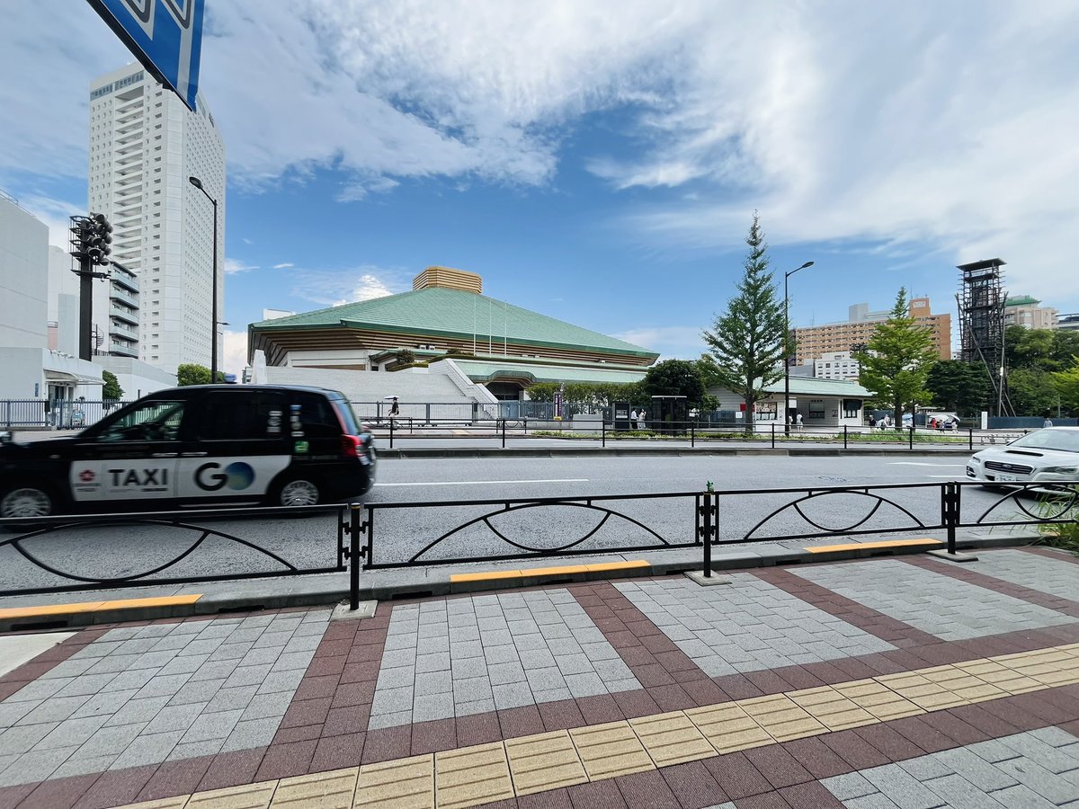 おさんぽてくてく
おひさしぶりーに #モリスケを探せ
ぼくが2ヶ所に登場してるから、見つけてくれたらうれしいな！
見つけることできたら、きっと明日もラッキーDAY✌️だよ！

#モリスケさんぽ