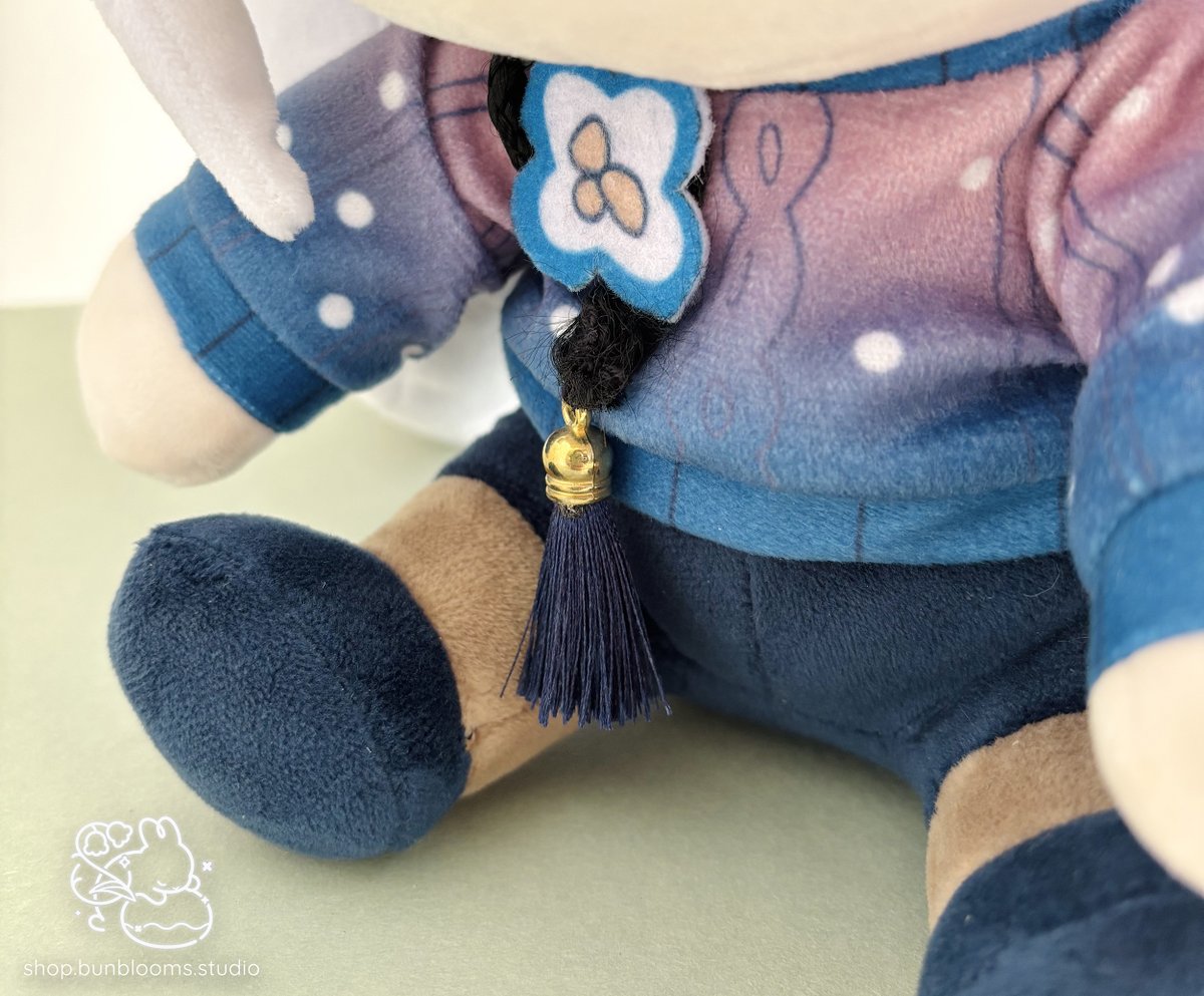 enpalettelab's tweet photo. Meiya and the bun &amp; bloom's team wanted to ensure she'd be high-quality, special, and perfectly adorable for you!

From real bells that ring to pearl beads and satin bows, every detail was carefully planned! ⋆ ˚｡⋆୨୧˚
[3/4] https://t.co/PnVBZy8XVY