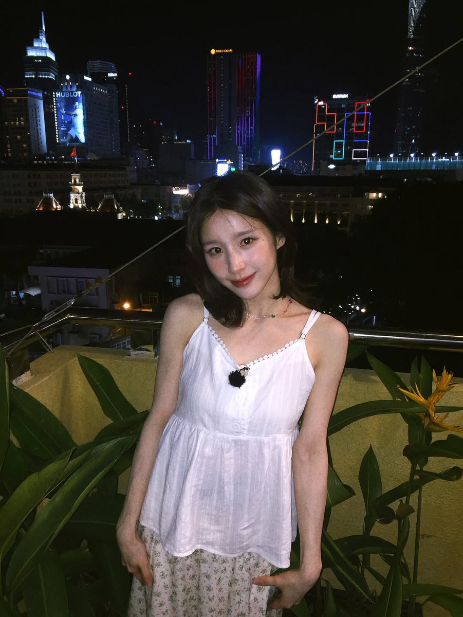 kiara°𝑳𝒖𝒄𝒊𝒍𝒍𝒆 Ashka tweet media
