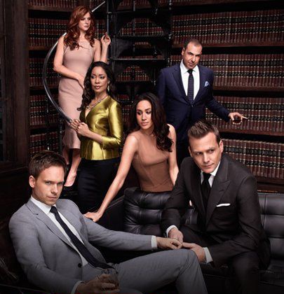parihumen's tweet photo. Series: suits 
Just go for it . Thrill, crime, suspense, romance all in one combo. Again first 5 seasons are just wow. 9/10 for mee https://t.co/MnI1k5UVcO