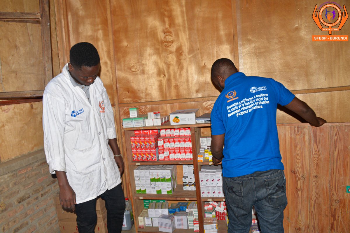 SFBLSP_BURUNDI's tweet photo. 1/4Ds le cadre d’assurer une bonne continuité ds activités de la prise en charge médicale gratuite ds réfugiés,la #SFBSP a mené du12-14Aout 2025 1e miss°de suivi ds activités&amp;de renforcema ds capacités ds hygiénistes&amp;prestataires de soins sr l'hygiène en milieu de soins de santé https://t.co/l9lKyVRkjs
