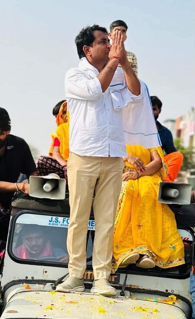 युवाओं, किसानों, ग़रीबों और मजदूरों के क्रांतिकारी नेता नरेश मीणा भाई को जन्मदिन की हार्दिक बधाई.! 

<a href="/NareshMeena__/">Naresh Meena</a> 

#HappyBirthdayNareshMeena
