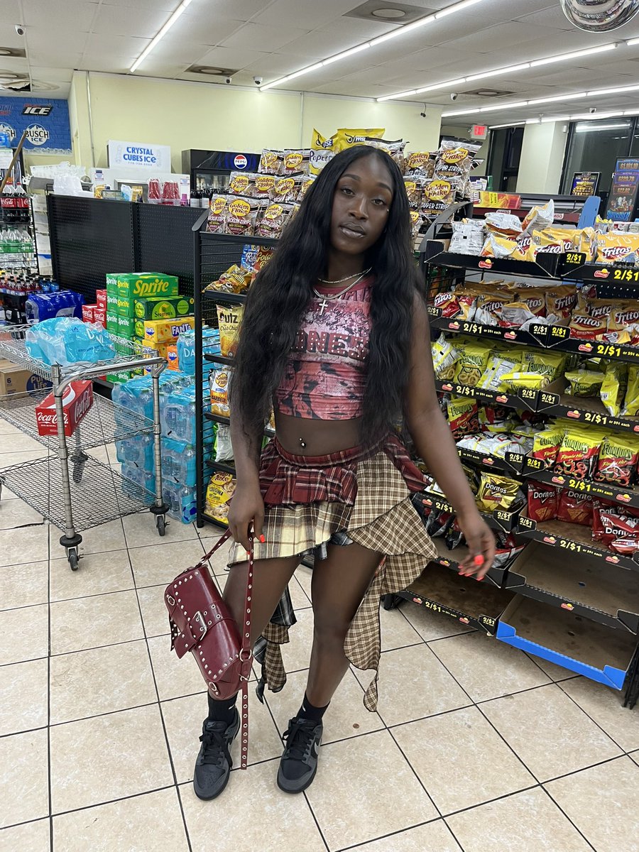 scorpioluv333's tweet image. #careless