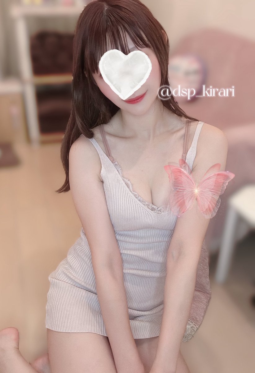 おはよ〜☺️
最近、出勤したらX投稿用の写真を撮り溜めるのが日課🪄
写真フォルダは絶対人に見せられません（笑）