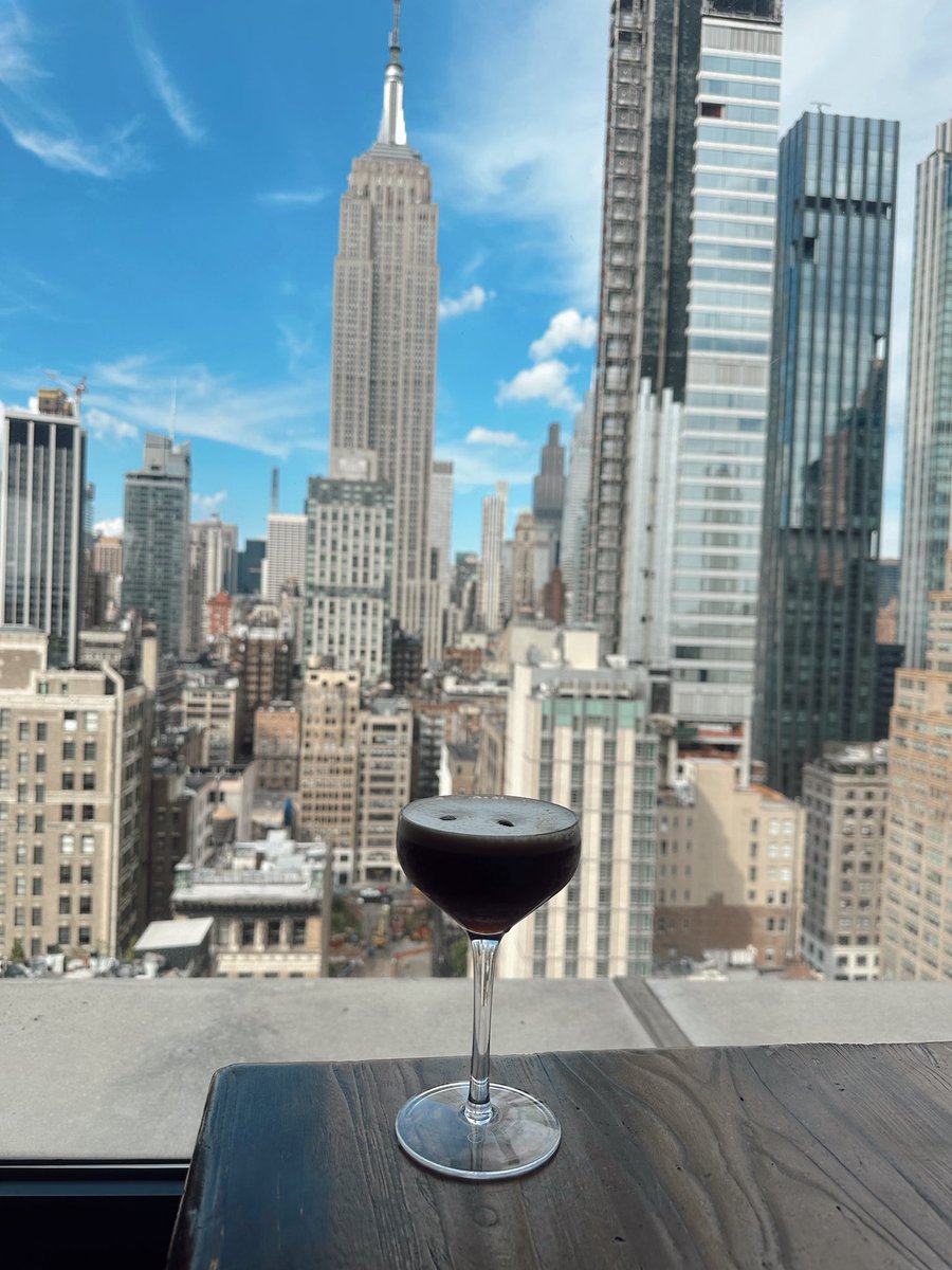 amva15's tweet photo. This Wicked NYC birthday was a dream 💚🏙️ https://t.co/1tfFBHRrkH