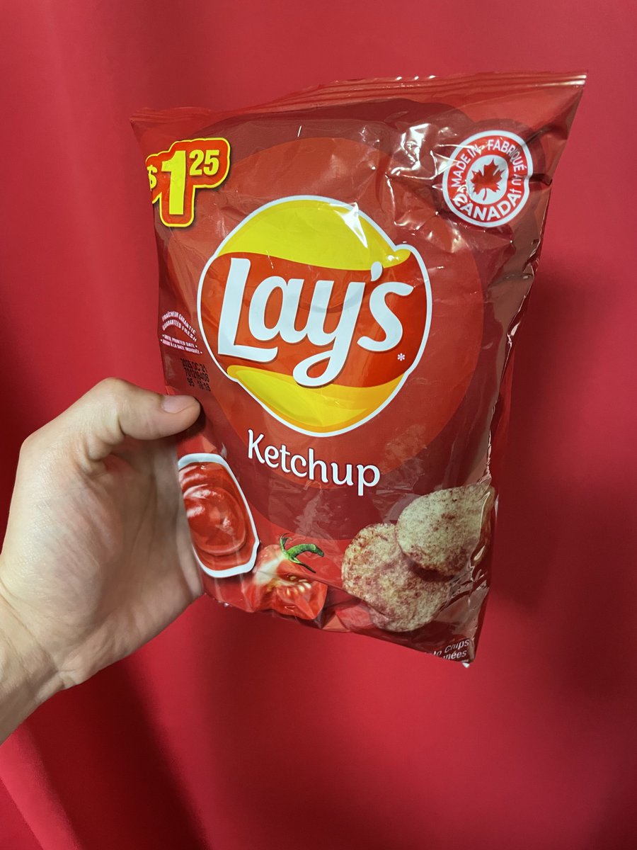 これは美味しい　カナダ限定…かな？（´∀｀∩）

This is delicious.
Is it exclusive to Canada?