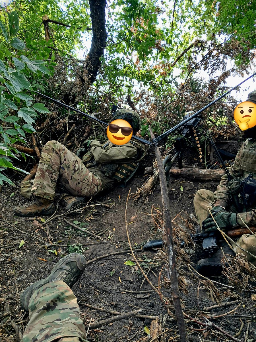 bxrdmxh's tweet photo. должен сказать вам.. эм... перемирия не юудет.. простите... https://t.co/E8joUO494j