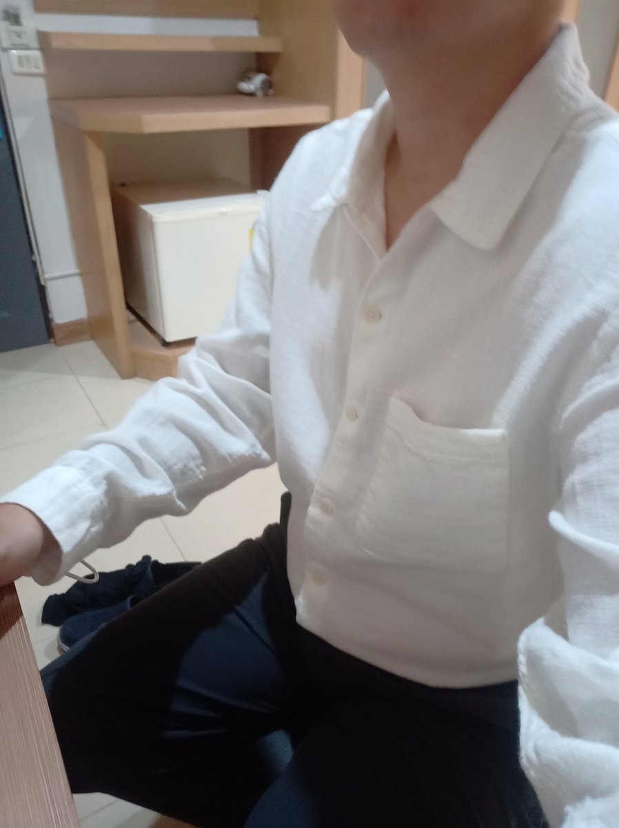 SobbSky's tweet photo. ทำงานเพื่อวันพรุ่งนี้ สัมมนาเพื่อสุขภาพ #สมุย #ons #fwb #เรียลทำงาน https://t.co/3q8sH8Kte1
