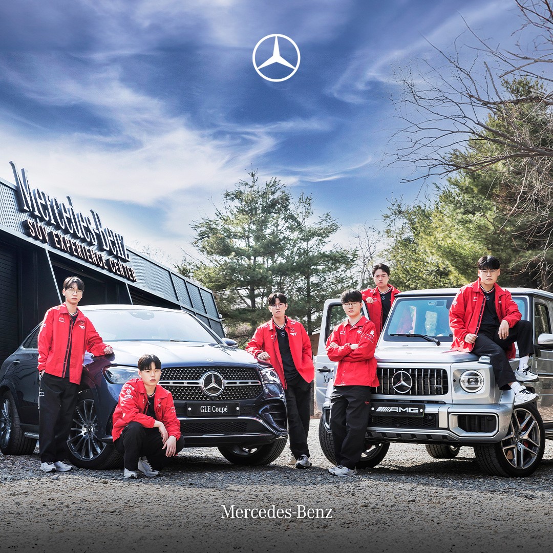 wave__mori's tweet photo. T1 X Mercedes-Benz

이 사진 처음 보는데 진짜 느좋.. 벤츠 만세  

#t1 #doran #oner #faker #gumayusi #smash #keria https://t.co/RxrZzLtMmF