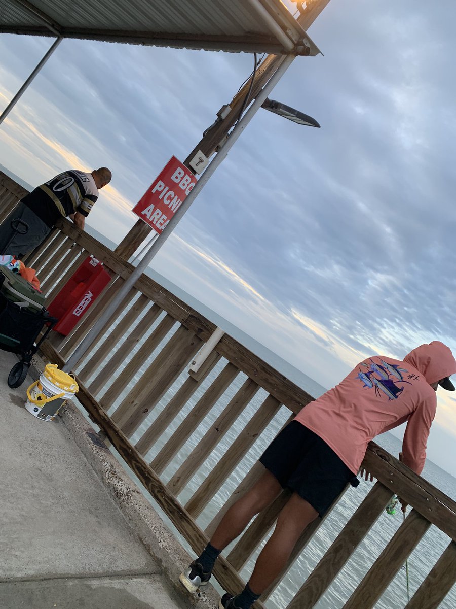 Esmer Martinez tweet media