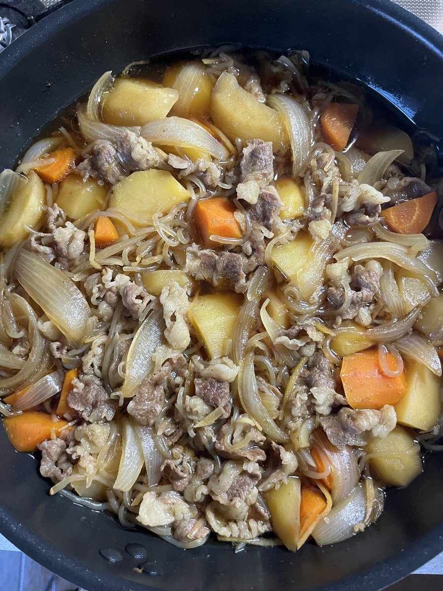 ジャガイモはメークイン
煮崩れしませんよ🍖