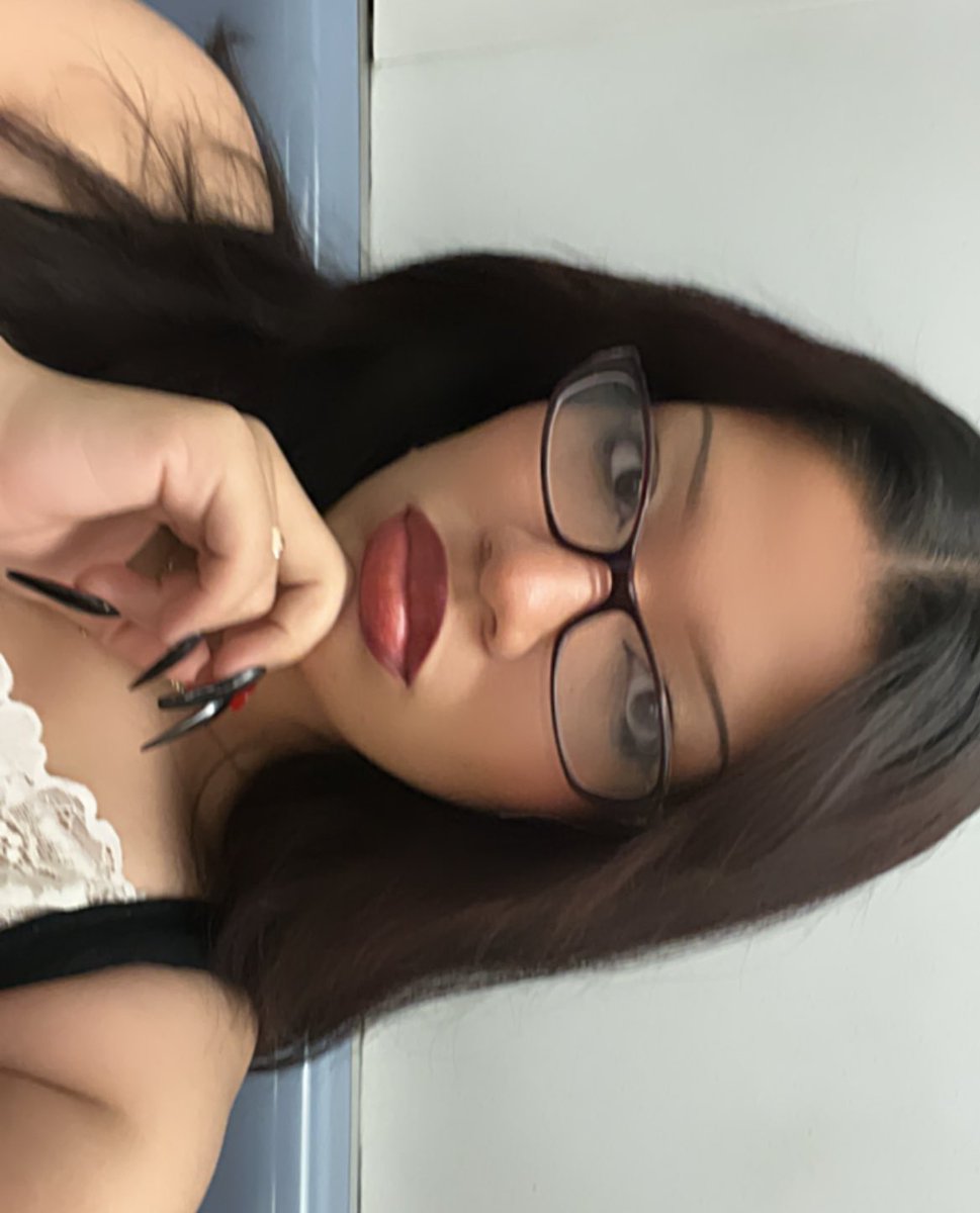 rose ✭ saint tweet media