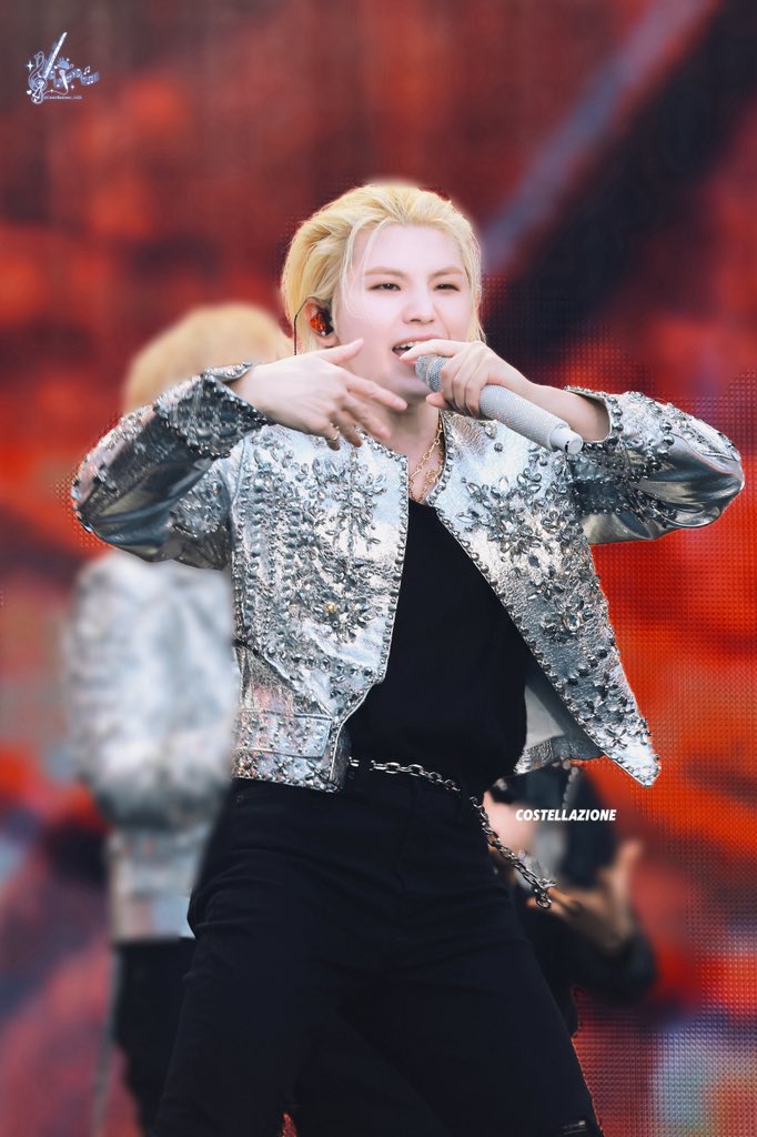 Costellazione_1122woozi tweet media