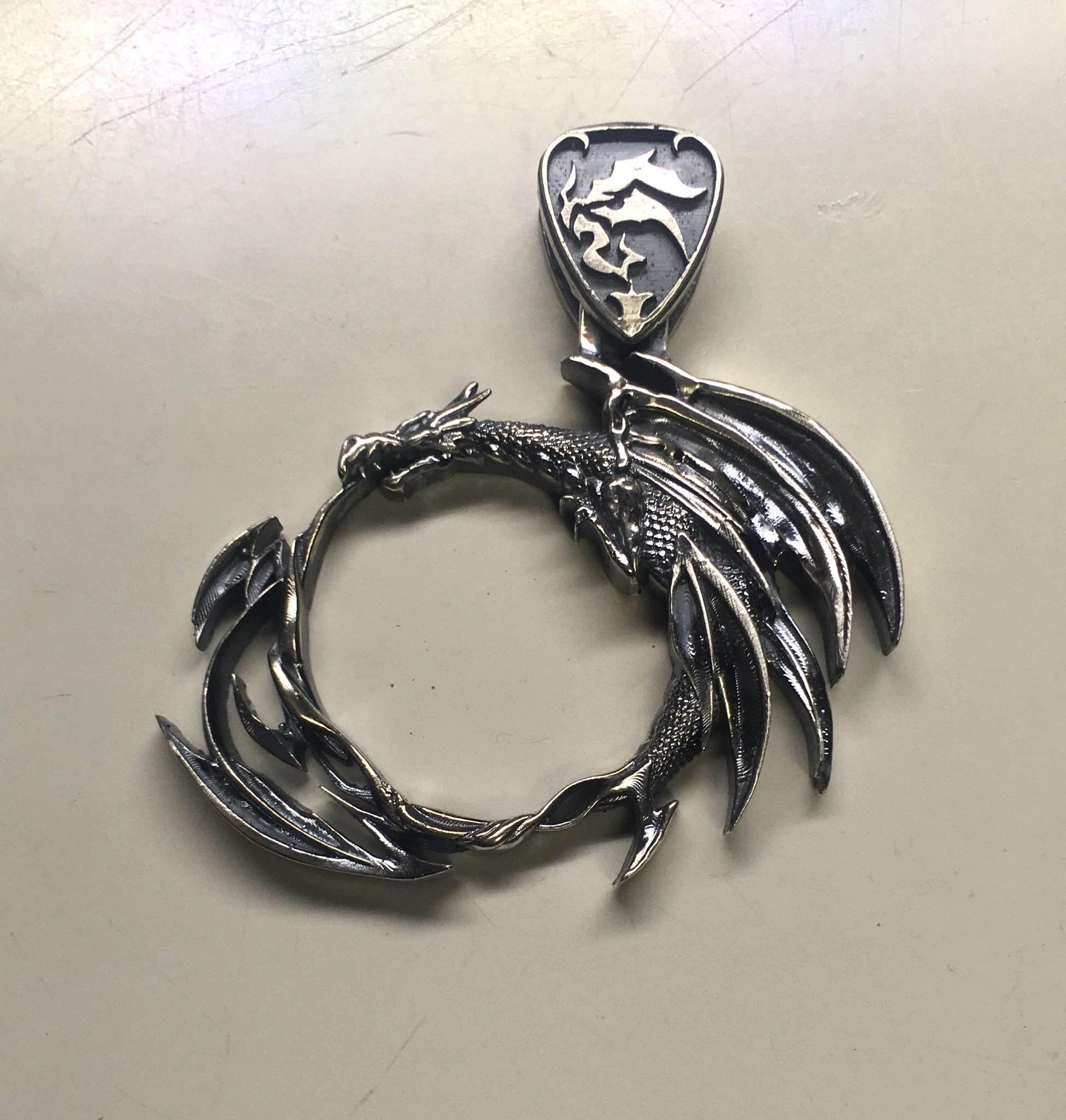 はまぐり貝殻絵付け　虹龍 はまぐり貝殻絵付け 虹龍 はまぐり貝殻絵付け虹龍