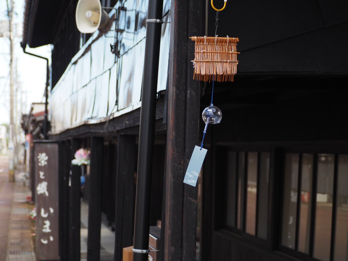 tateyokosyoten's tweet photo. 「ローカルフォト」という地域の人々がその土地の暮らしや文化を写真に撮ってSNS等���発信し、観光や移住につなげる住民主導の活動があります。

上越でもこの動きをつくりたいなと思って、試験的に1人で写真を撮りながらまちを歩いてみました。 https://t.co/9vldxEhP8c