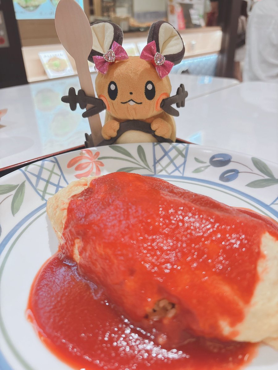 dedechan07's tweet image. デデンネ、オムライス食べようね🍳