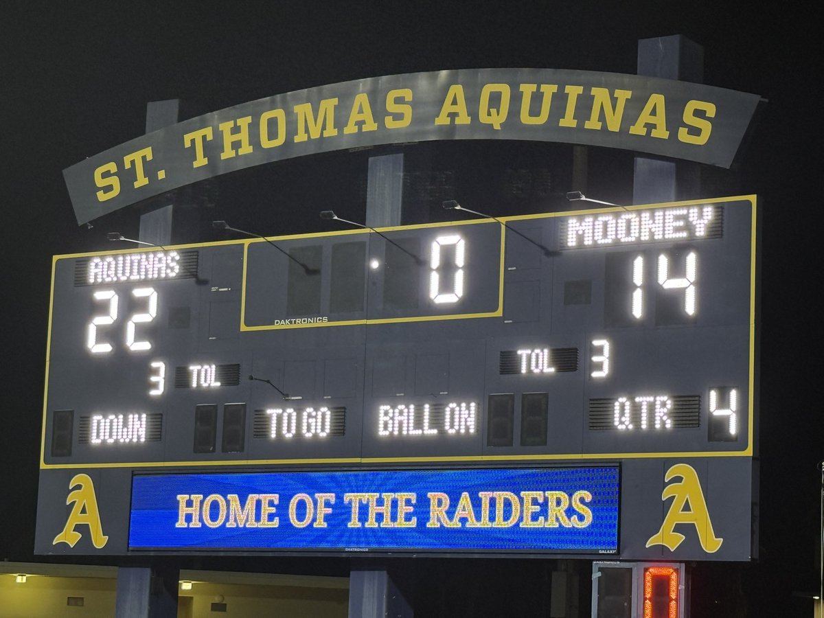 STA_Football's tweet photo. 🔹🔸VICTORY🔸🔹

#VictoryStory
#FFTE
#YouGoWeGo
@CoachHarriott https://t.co/7IhWdmjEOr