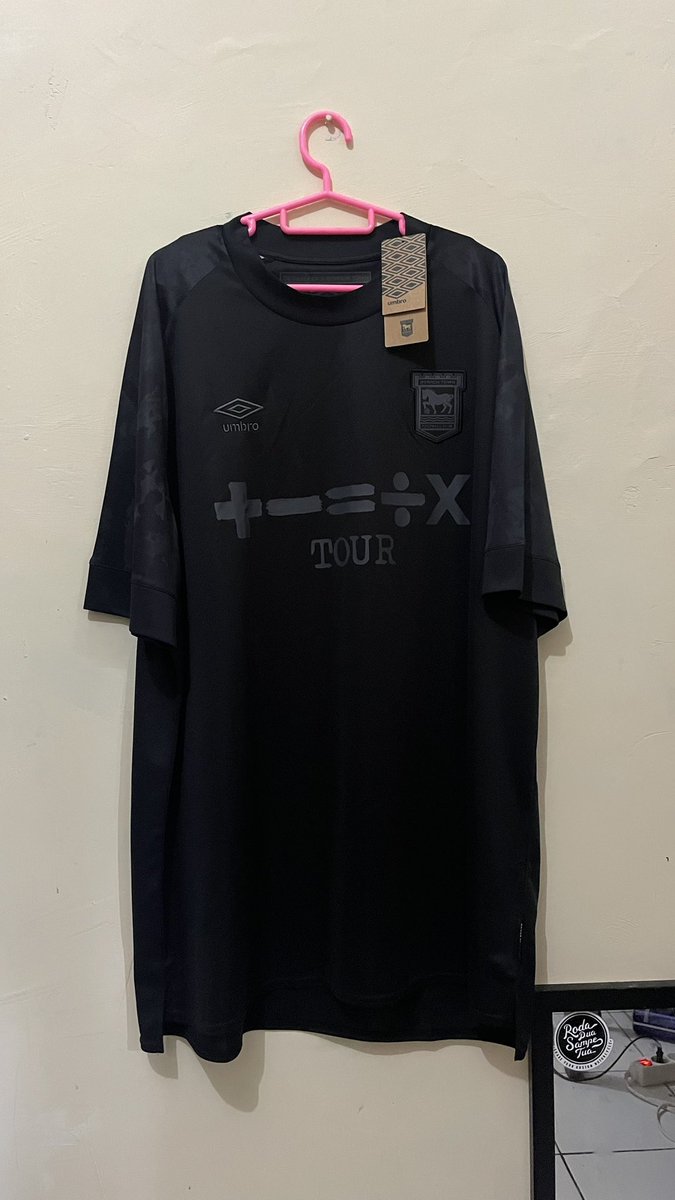 Ilham Jersey Store (@ijstore_id) on Twitter photo Bismillah #jersey4sale
🔥 Rare Item 🔥
Ipswich Town Third 2022/23
Size XL & 3XL
BNWT Condition
Harga 1.650.000
cc <a href="/jich2024/">Jerseyiscominghome</a> <a href="/Jerseyforum/">The OG Indonesian Blokecore</a> <a href="/jersey_ciamikk/">Follow IG @Jerseyciamik</a> <a href="/jerseysneil/">#lelangsneil</a> <a href="/fajarrusalem/">Fajar Ramadhan</a> Bismillah #jersey4sale
🔥 Rare Item 🔥
Ipswich Town Third 2022/23
Size XL & 3XL
BNWT Condition
Harga 1.650.000
cc <a href="/jich2024/">Jerseyiscominghome</a> <a href="/Jerseyforum/">The OG Indonesian Blokecore</a> <a href="/jersey_ciamikk/">Follow IG @Jerseyciamik</a> <a href="/jerseysneil/">#lelangsneil</a> <a href="/fajarrusalem/">Fajar Ramadhan</a>