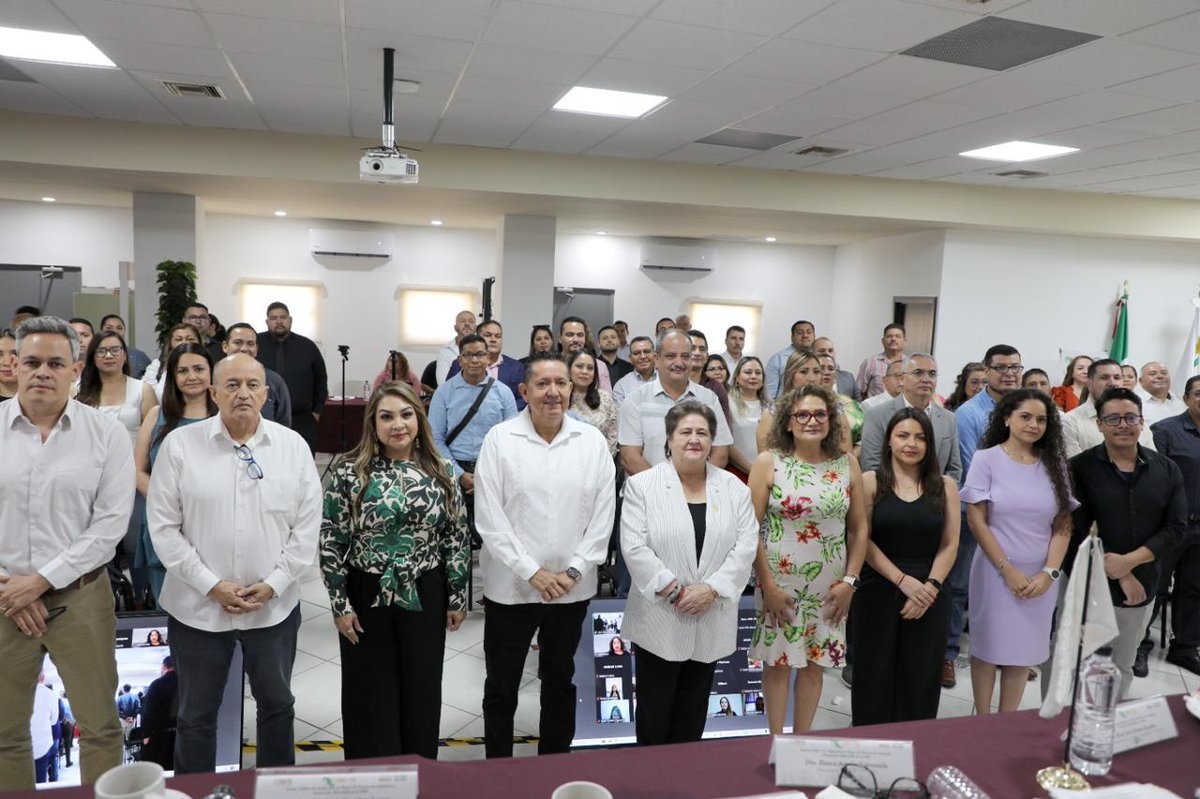 SECSonora's tweet photo. ⚪ El @gobiernosonora, a través del @CecytesSonora, realizó el Proceso de Promoción a Cargos con Función Directiva o de Supervisión correspondiente al ciclo escolar 2025-2026. 🏫

📨 Lee el boletín completo en:https://t.co/EDlnbw8yXT https://t.co/DmSEQk20HE