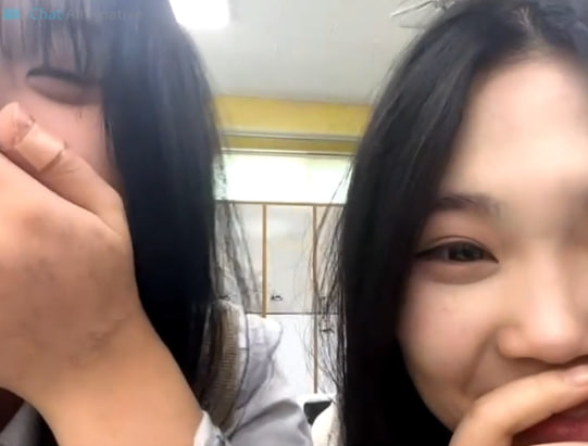 SPH_Lord's tweet photo. Korean girls’ reaction to a small dick in class 😂🤏

More on https://t.co/9MFBNOYZum

#sph #smalldick #bdsm #fetish #cfnm #smallpenishumiliation #smallpenissign #shrimpdick #betadick #sphdaily https://t.co/ltJRGC1idJ