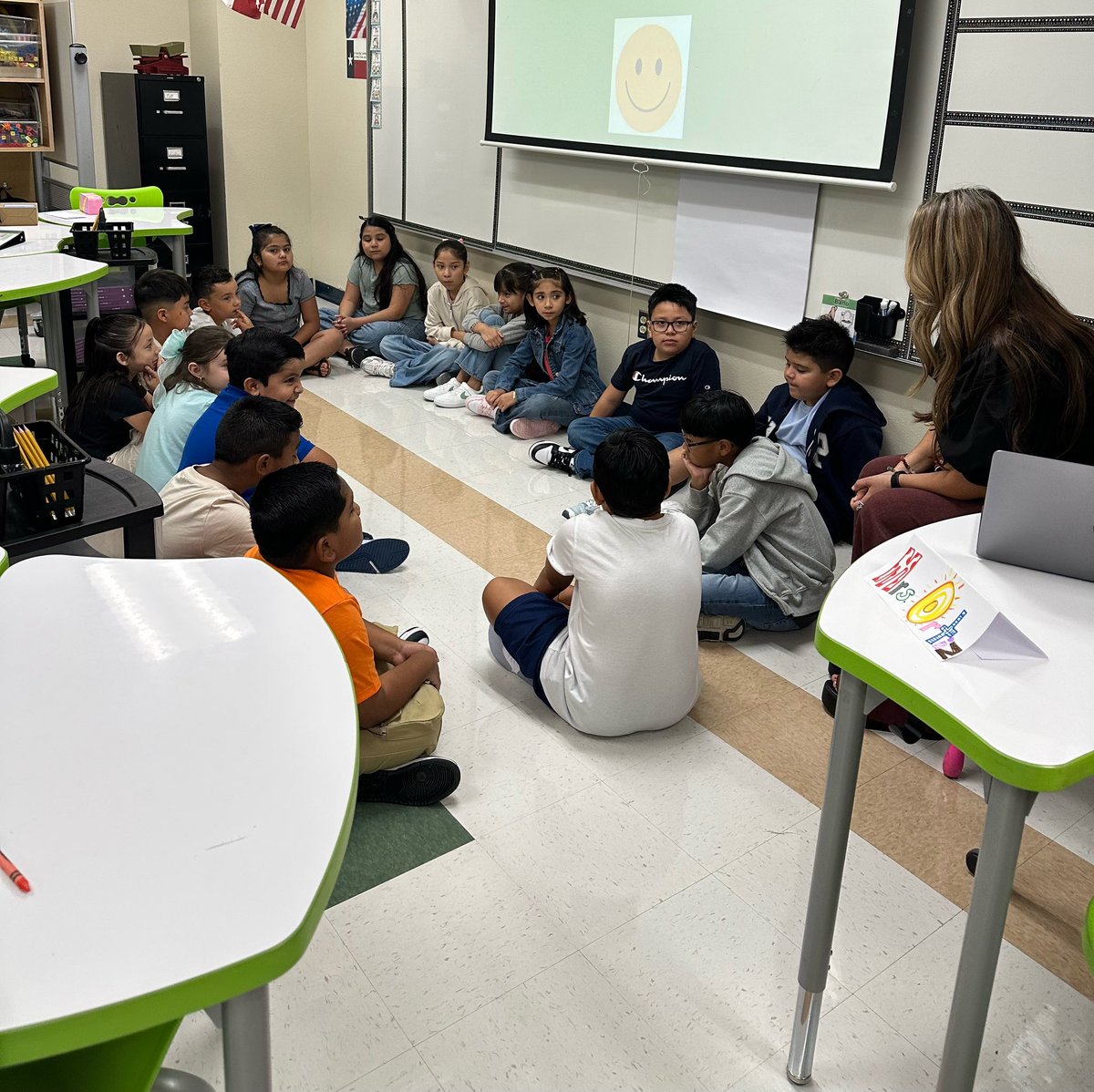 MISDMultilingue's tweet image. Kicking off the school year strong supporting 1st week of school! So great to see so many smiles from students, teachers and families @pmeseagles @ManorISD