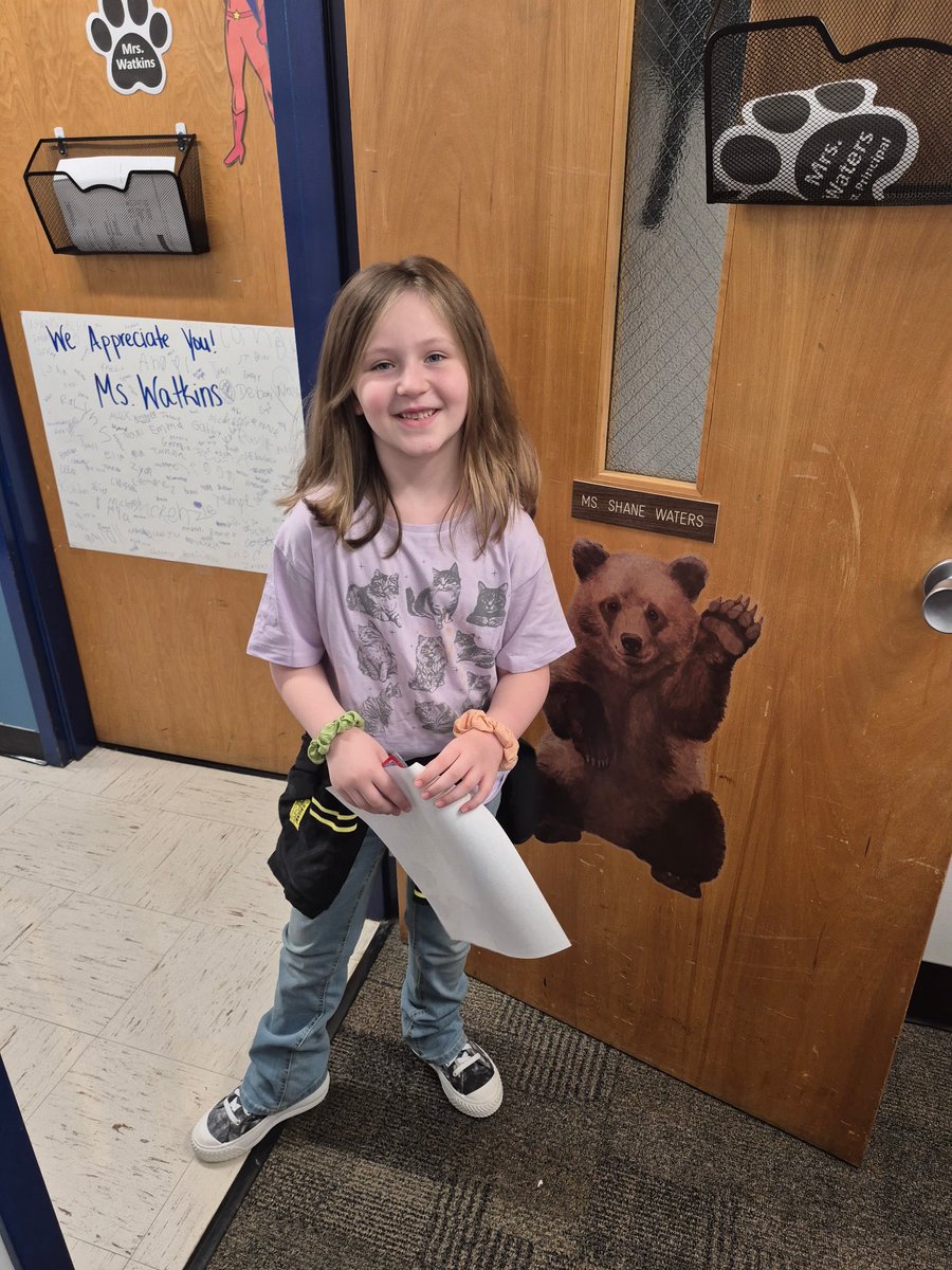 Positive office referrals to our administrators are starting to roll in! We love celebrating our students! 💚🐻💙

#DreamBelieveThinkAchieveBIG #BearNation #WHEREDEMBEARSAT