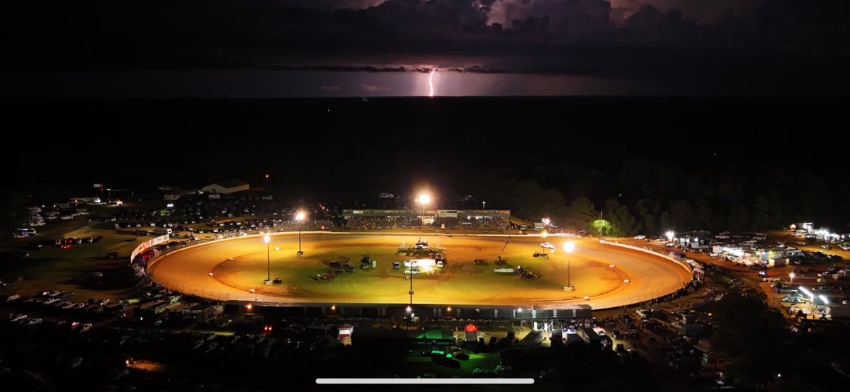 Southern Street Stock Nationals at Whynot. Shot of the weekend.