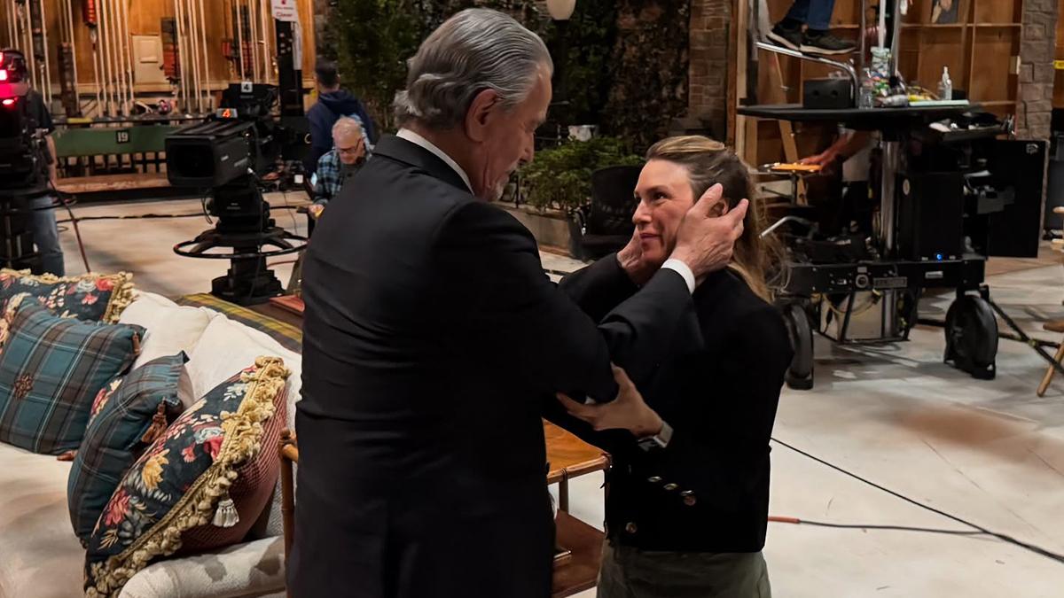 ErrolLewis's tweet image. As @XavierToups works on the Soap Opera Ratings Report (including dailies) for 8/4-8/8/25, I have a fun fact: 

The Elizabeth Hendrickson-directed episode (Tuesday, August 5) was the highest-rated individual episode among key demos.

Congrats, Elizabeth! #YoungandRestless #YR