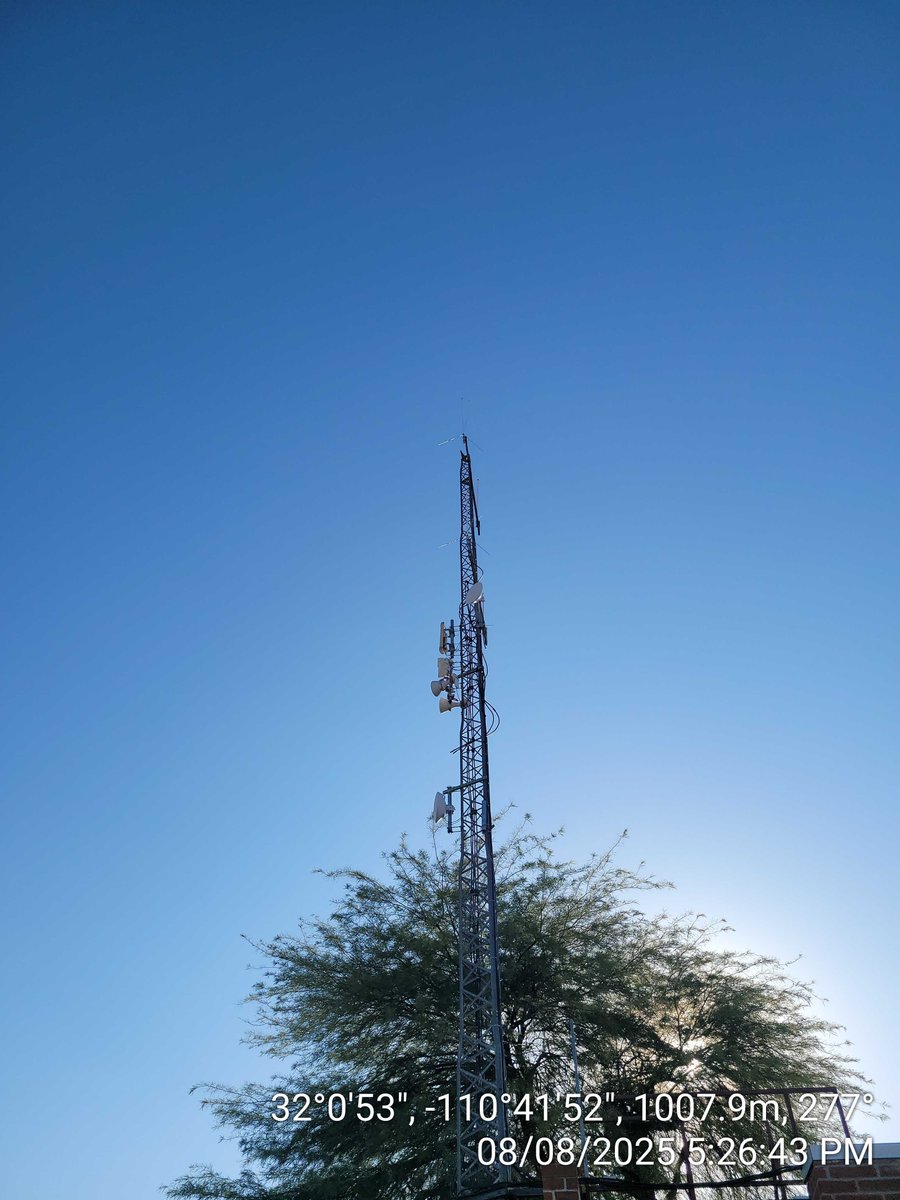 New Liquid Infrastructure on <a href="/AltheaNetwork/">Althea</a> looks like...
Desert towers and telecom infrastructure! 🏜

Excited to scale this proven platform and build sovereign, resilient infrastructure for all!