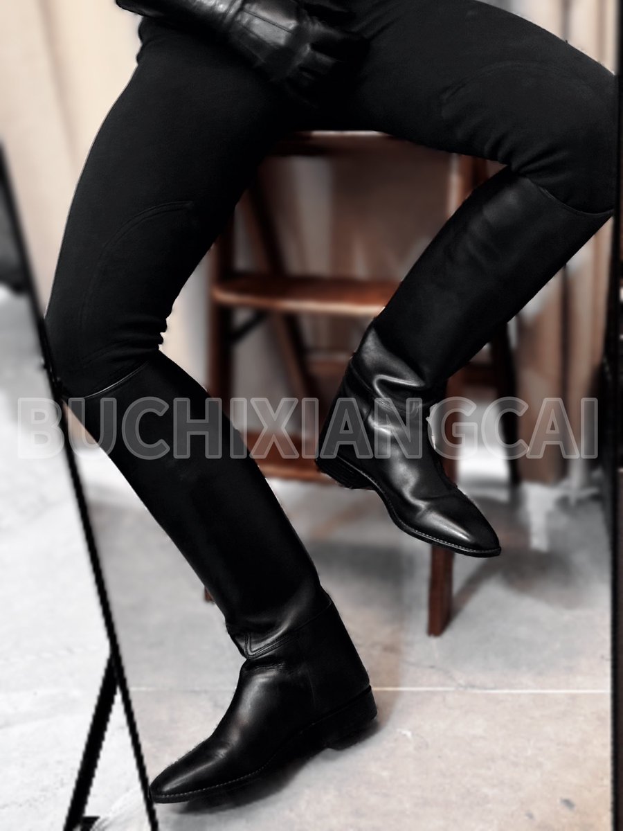 BCXC_Boots tweet media