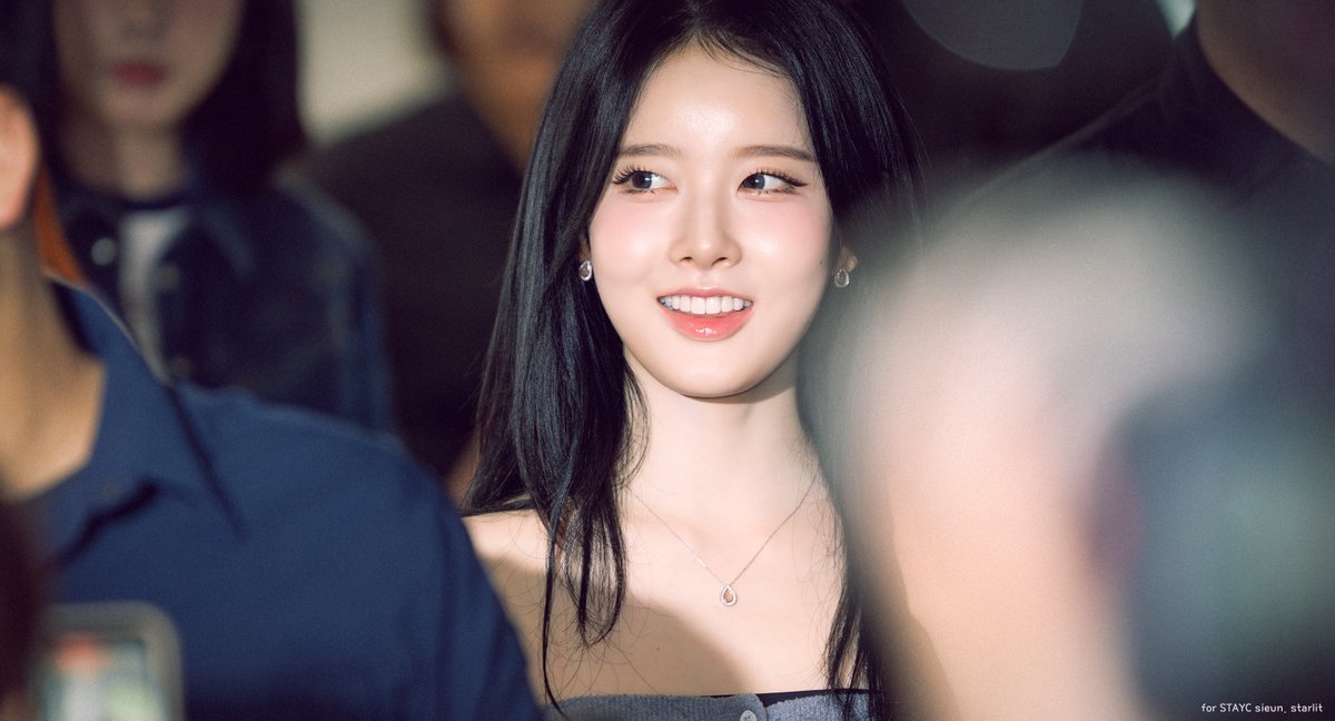 250815 시은

#스테이씨 #stayc 
#시은 #sieun #뭐든가능