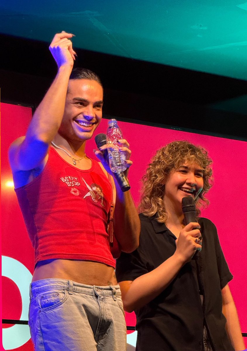 maturín me regaló de las mejores experiencias de mi carrera, hice 4 shows en 2 días +400 personas. fue hermoso, qué bonito todo esto. estoy muy agradecida 💘