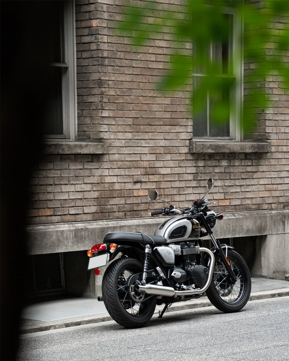 T100Yanma's tweet photo. 大阪在住
BONNEVILLE T100 ICON EDITIONに乗ってます🇬🇧
#トライアンフ乗りと繋がろう2025夏 https://t.co/ljAbfSAN6t