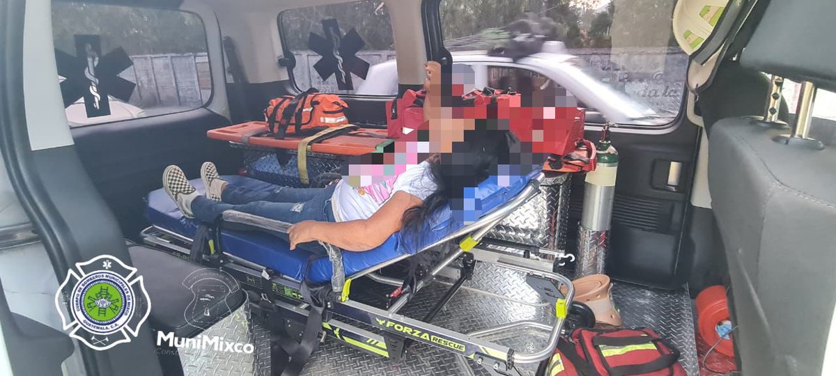 BOMBEROS MUNICIPALES DE MIXCO (@bomberosm_mixco) on Twitter photo #INFORMACION2025| 🇬🇹
#BOMBEROSMUNIMIXCO
#ESTA_TARDE
#ATROPELLADA
Cuchilla de Ciudad Quetzal zona 6 de Mixco
Señora de 54 años, es atropellada por conductor de moto, con hematomas en cráneo y fuerte dolor a nivel intercostal. Los <a href="/BomberosM_Mixco/">BOMBEROS MUNICIPALES DE MIXCO</a> trasladan al centro asistencial #INFORMACION2025| 🇬🇹
#BOMBEROSMUNIMIXCO
#ESTA_TARDE
#ATROPELLADA
Cuchilla de Ciudad Quetzal zona 6 de Mixco
Señora de 54 años, es atropellada por conductor de moto, con hematomas en cráneo y fuerte dolor a nivel intercostal. Los <a href="/BomberosM_Mixco/">BOMBEROS MUNICIPALES DE MIXCO</a> trasladan al centro asistencial