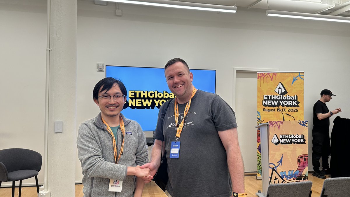 What’s the first thing YOU would build if you had Nora this weekend? 💡

At our #ETHGlobalNYC workshop, hackers tested it live — idea → contract → deploy.

Now they’re ready to sprint into the hackathon <a href="/ETHGlobal/">ETHGlobal</a> ！

#ETHGlobal #BuildWithNora