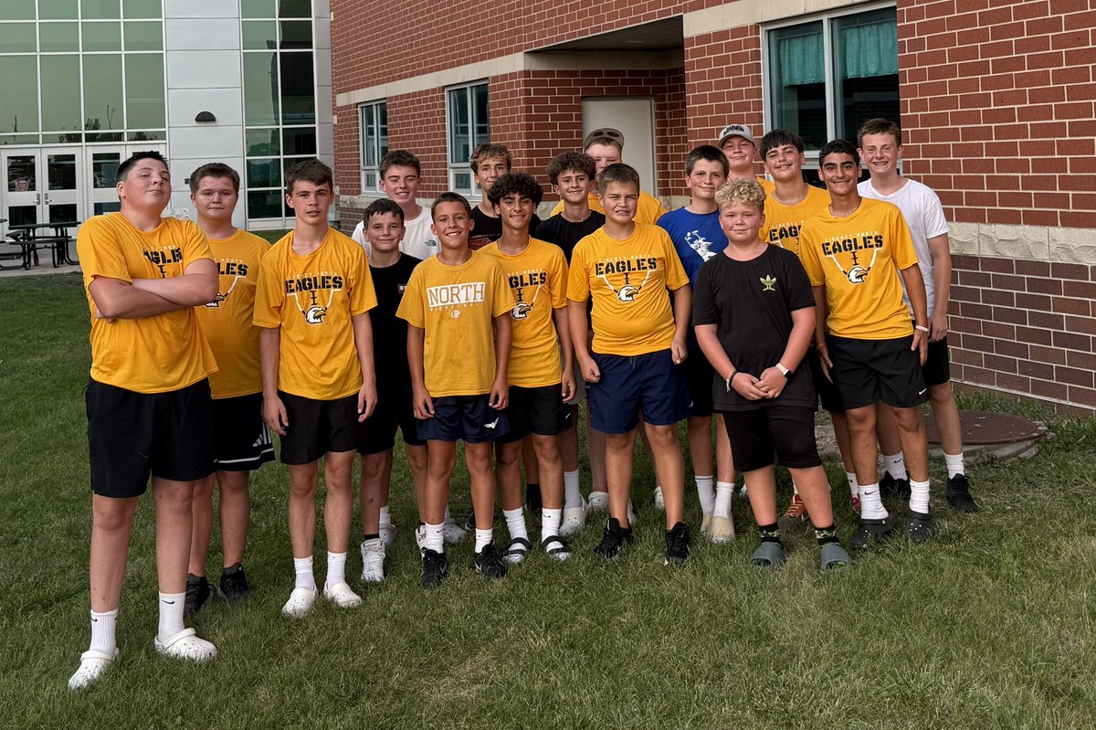 HUGE thank you to these guys and others for helping with the gatorade donations tonight at the Navy/gold scrimmage. <a href="/LNEagleFootball/">Eagle Football</a>