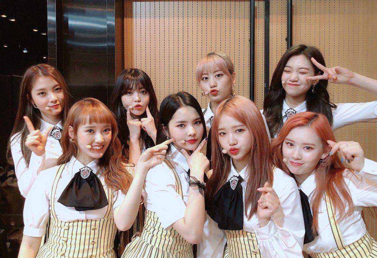 their outfitssss wjmk are sister groups for real