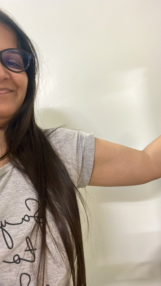 priyallpoodar's tweet image. I think not bad for a very new beginner. But will definitely try my best in the coming time #fitnessgoal #gym #moretogo 🧿