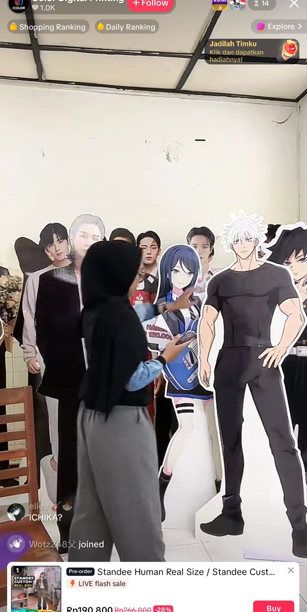 elley ✰ 🎸🍜 tweet media