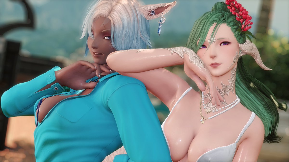 xiuhticat's tweet photo. An early evening shot with the lovely @FloraIsShy ๐๐ #moonfirebash2025 #moonfirebash https://t.co/o8YZOgTY6G