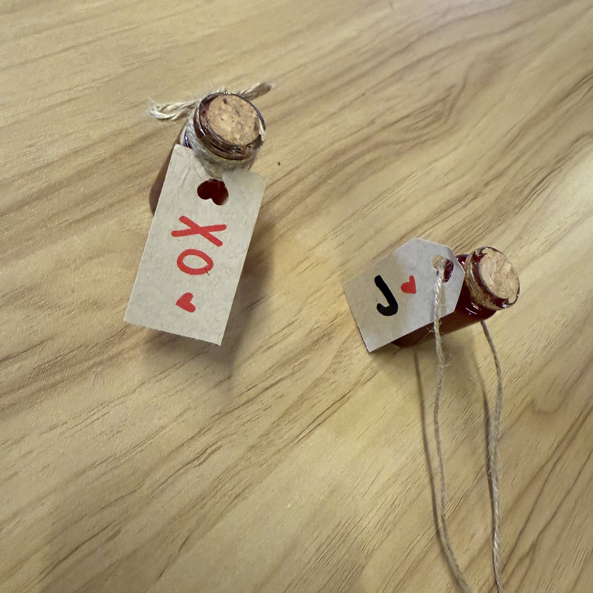 I had a great time at the <a href="/hello82official/">hello82</a> <a href="/hello82LA/">hello82 LA</a> Enhypen event!! The blood vials were so fun to make 🩸🧛‍♀️#ENHYPEN #hello82 #82giveaway