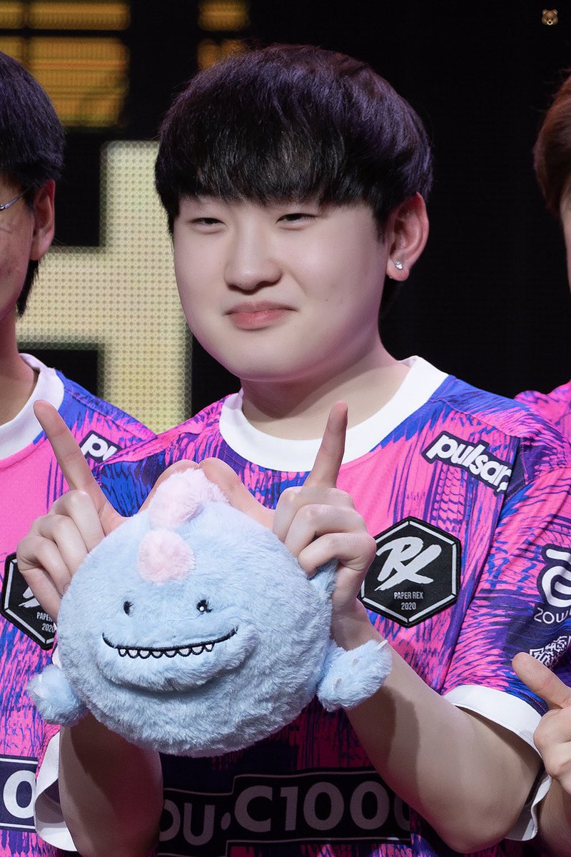 กม+บ้อก = กมบ้อก