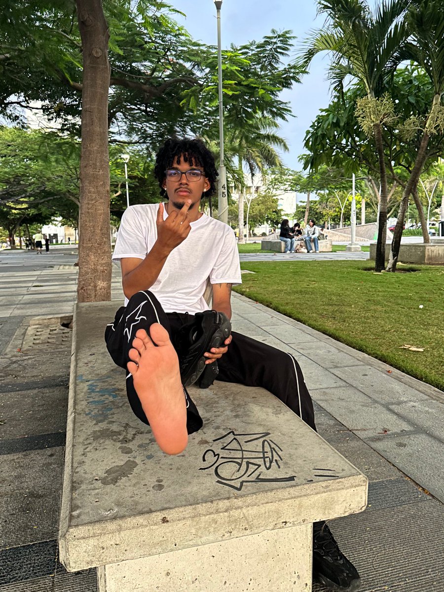 Master San tweet media