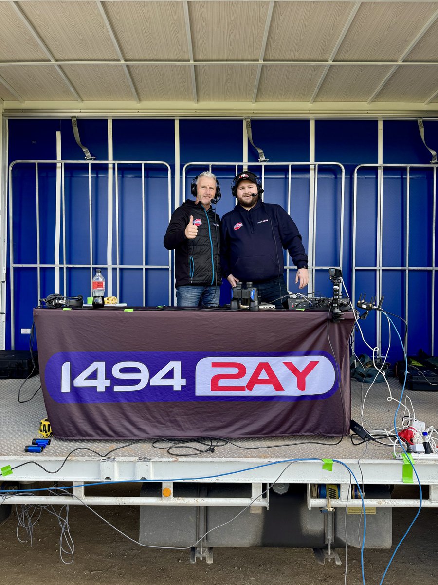 Do or die for the #Rutherglen #Cats today at 😺 Barkly Park, against the #Chiltern #Swans with <a href="/RobbieMackinlay/">RB Mackinlay</a> &amp; <a href="/G_MacLeod/">Gus MacLeod</a> from <a href="/2AY1494/">2AY1494</a> covering the game. 🎙️🎙️
#AFL #CountryFooty #Video #Media #Footy #Melbourne
#CatsOnTwitter <a href="/OMFNLNews/">OMFNL News</a>