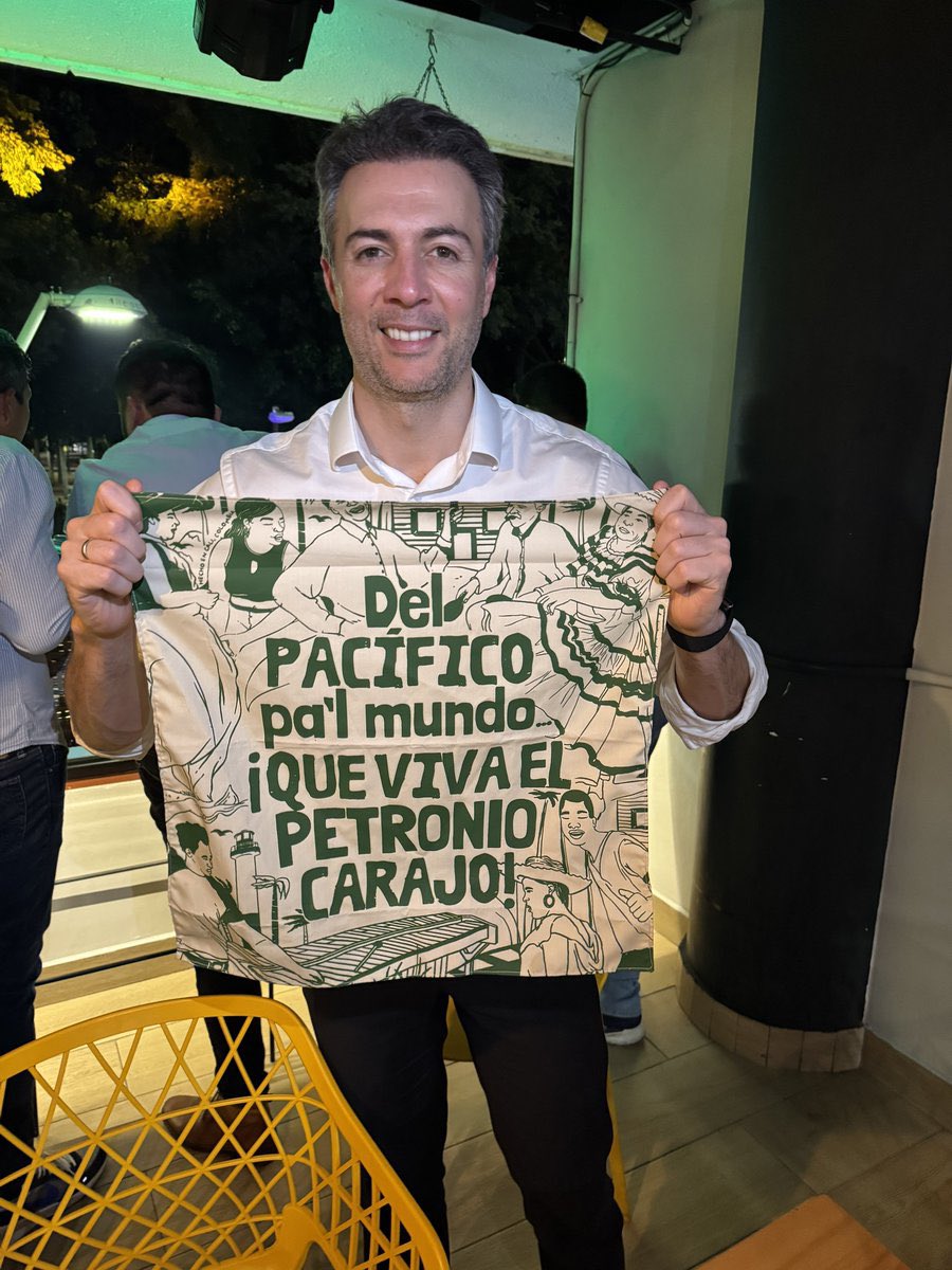 Pobres afros, si se confían en el imputado y ladrón de Daniel Quintero