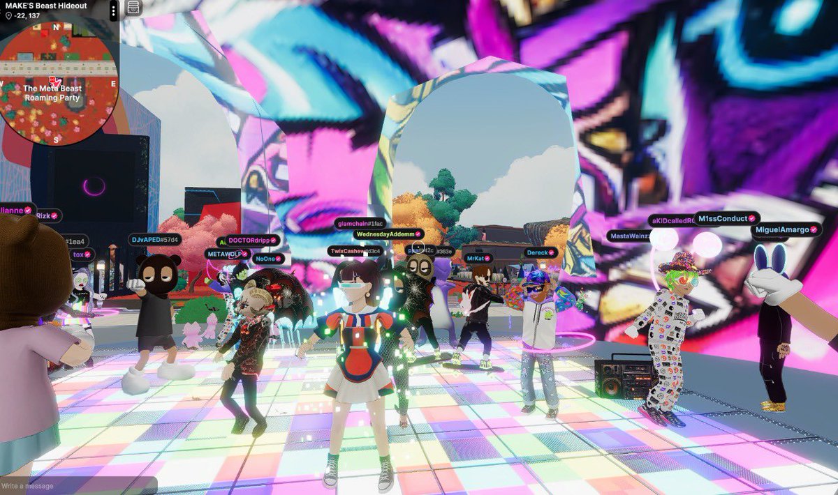 Closing the night at <a href="/decentraland/">Decentraland</a> with <a href="/category5music/">cat 5</a> vibes and <a href="/MAKEANFT/">make</a> 🎧🌙