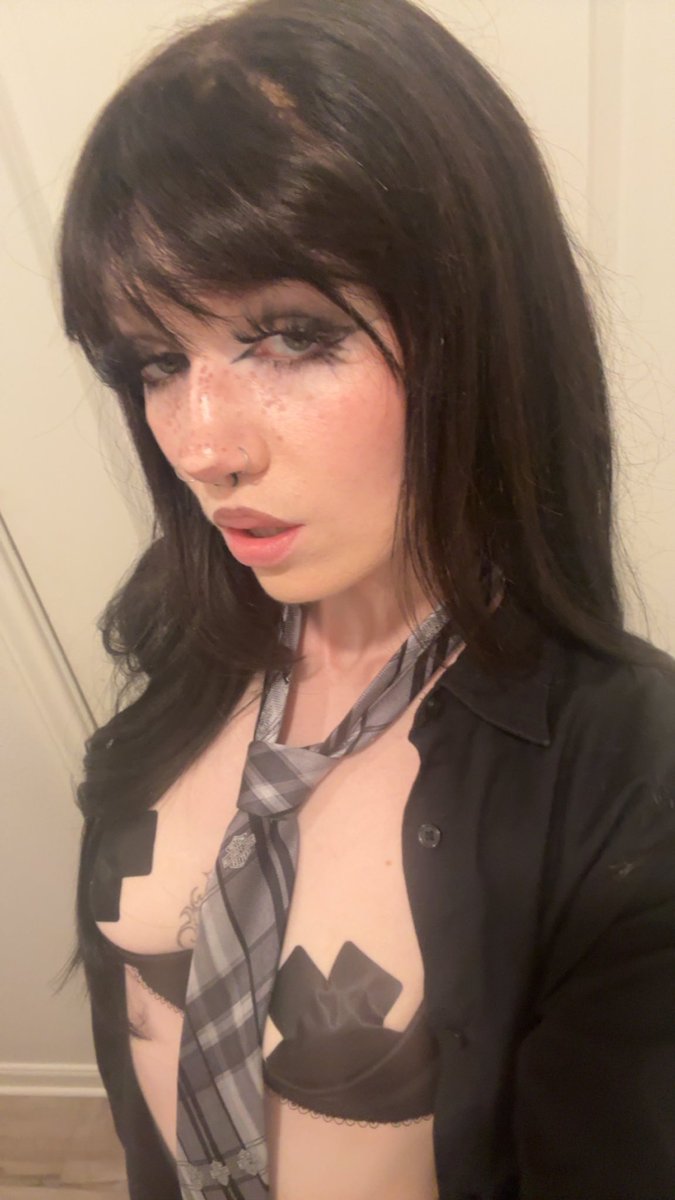 sadbunnyb0y's tweet photo. rave tn :3 i hope all the perverts stare and get hard picturing even less clothes while im dizzy drunk  😵‍💫 https://t.co/hyIItFjQvE