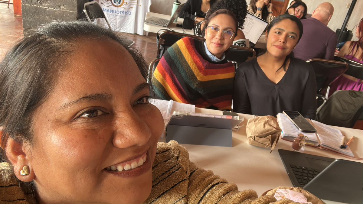 H.E.R. DAO Mexico (@herdaomexico) on Twitter photo 🧵 Ideathón Web3 “Desde Latinoamérica, Ethereum para el Mundo” – Zacatlán, Puebla 🇲🇽
Este fin de semana vivimos dos días de innovación, colaboración y comunidad 💜
¡Y fue todo un éxito! ✨
Este evento fue posible gracias al impulso de Destino Devconnect <a href="/EFDevcon/">Devconnect ARG</a>, como parte 🧵 Ideathón Web3 “Desde Latinoamérica, Ethereum para el Mundo” – Zacatlán, Puebla 🇲🇽
Este fin de semana vivimos dos días de innovación, colaboración y comunidad 💜
¡Y fue todo un éxito! ✨
Este evento fue posible gracias al impulso de Destino Devconnect <a href="/EFDevcon/">Devconnect ARG</a>, como parte