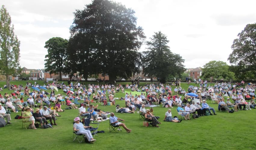 Tonbridge Rotary (@rotarytonbridge) on Twitter photo The #EastSussexConcertBand will be playing on <a href="/TonbridgeCastle/">Tonbridge Castle</a> lawn tomorrow 2-4pm. Please look out for our team with their collecting buckets. Proceeds will be split 50:50 between #Rotary good causes and the musicians.
We look forward to seeing you at this popular event. The #EastSussexConcertBand will be playing on <a href="/TonbridgeCastle/">Tonbridge Castle</a> lawn tomorrow 2-4pm. Please look out for our team with their collecting buckets. Proceeds will be split 50:50 between #Rotary good causes and the musicians.
We look forward to seeing you at this popular event.